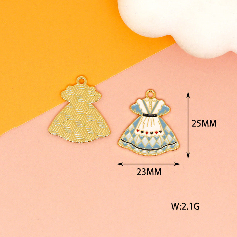 【P092】Alice in Wonderland themed charms -High quality charms