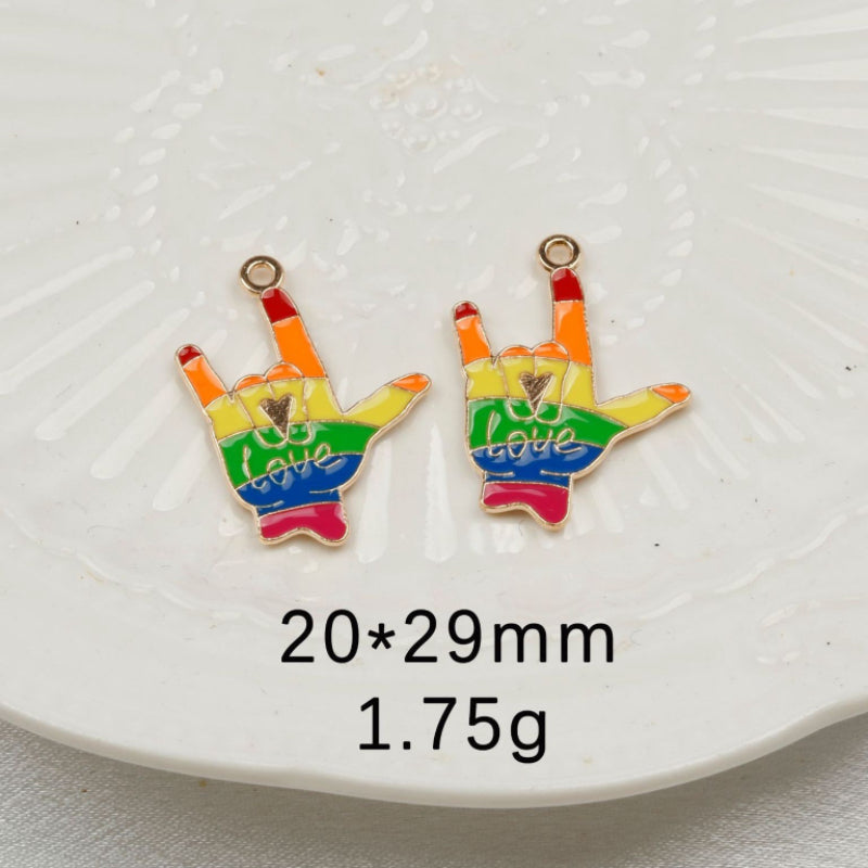 【P127】Rainbow hands-High quality charms