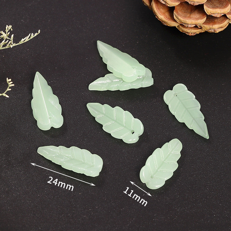 【P167】Glass imitates jade-High quality charms