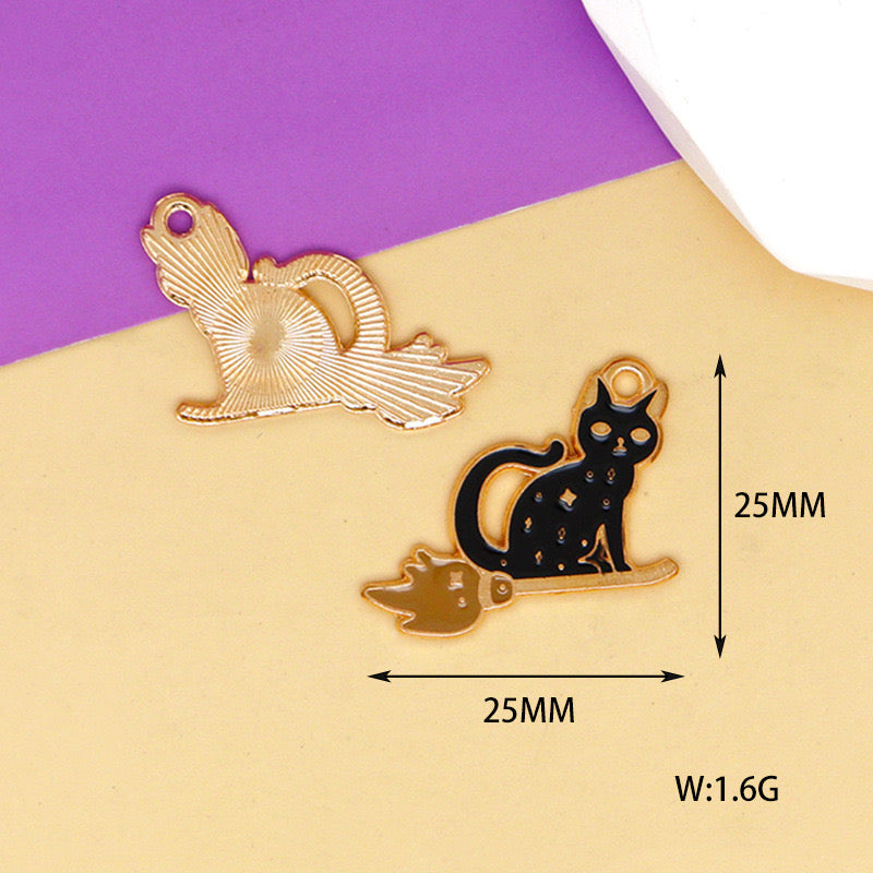 【P242】Halloween Kitty Charm - High quality charms