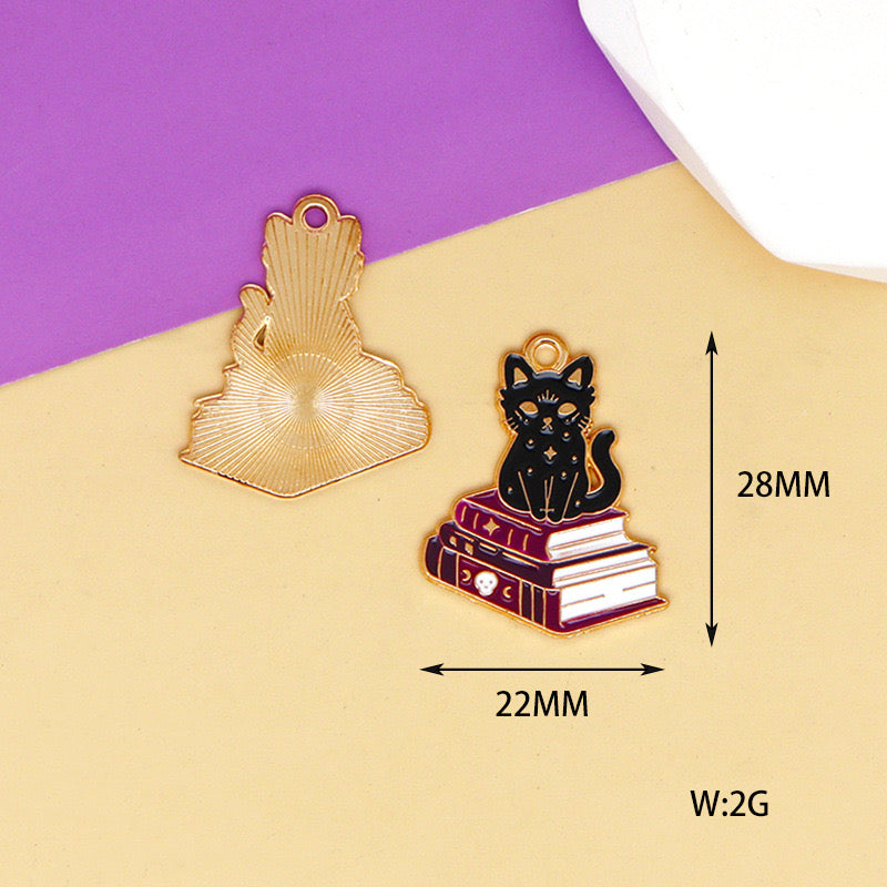 【P242】Halloween Kitty Charm - High quality charms